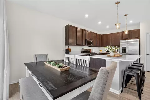 Dining - 1308 Draper Rd, Mchenry, IL 60050 photo 2 of 3