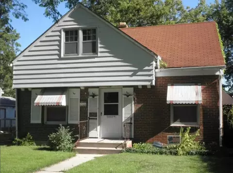 3007 Kenmore Ave, Rockford, IL 61101