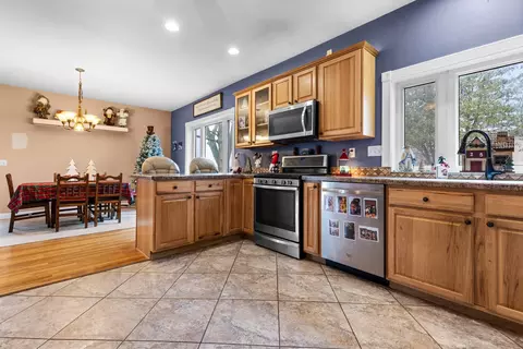 16437 Edwardsville Rd, Pecatonica, IL 61063 photo 9