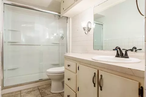 Bath - 134 S Lawrence St, Cherry Valley, IL 61016 photo 1 of 2