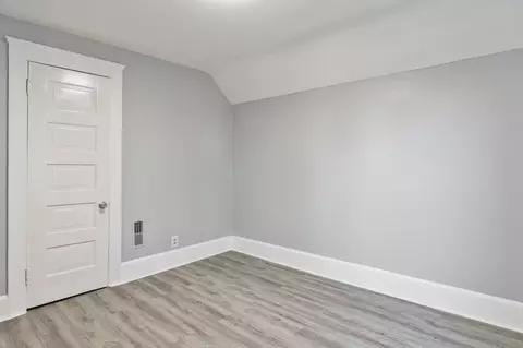 Bedroom - 934 E Garden St, Freeport, IL 61032 photo 6 of 7