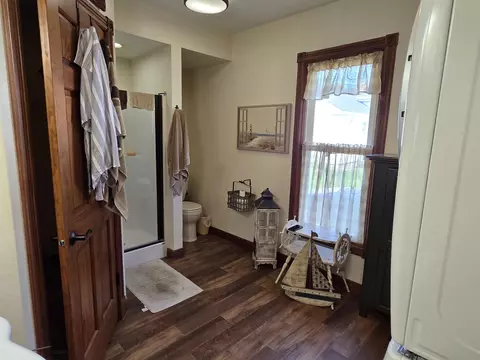 Bath - 10766 3rd St, Roscoe, IL 61073 photo 1 of 3