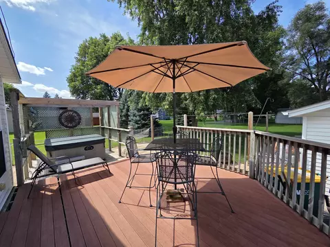 Exterior - 10766 3rd St, Roscoe, IL 61073 photo 5 of 12