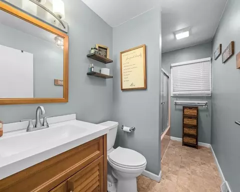 Bath - 7456 N River Rd, Byron, IL 61010 photo 1 of 2