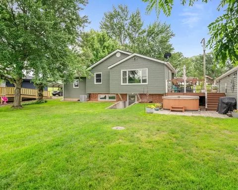 Exterior - 7456 N River Rd, Byron, IL 61010 photo 9 of 10