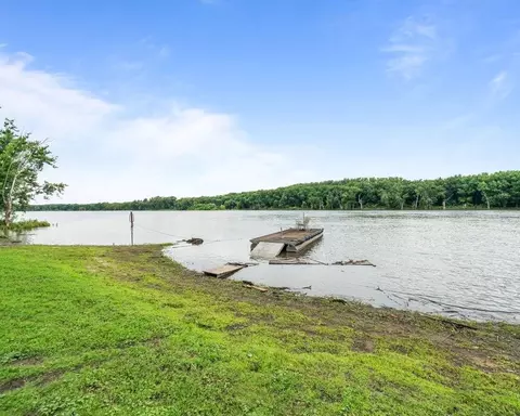 View/Area - 7456 N River Rd, Byron, IL 61010 photo 3 of 5