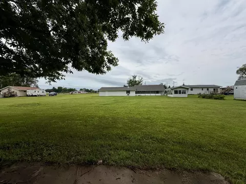 Exterior - 5303 Riverview Rd, Thomson, IL 61285 photo 6 of 7