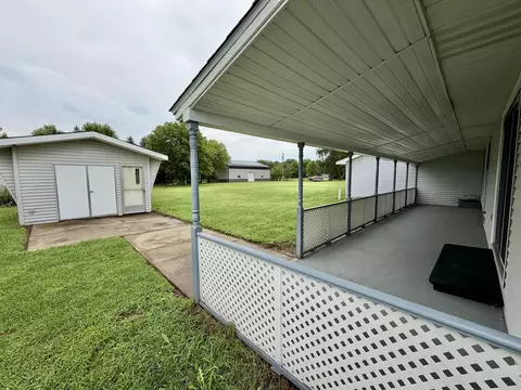 Exterior - 5303 Riverview Rd, Thomson, IL 61285 photo 1 of 7