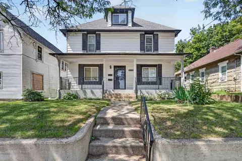 1541 West St, Rockford, IL 61102