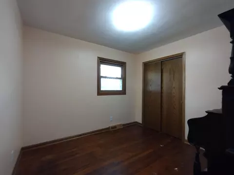 Bedroom - 312 E 11th St, Pecatonica, IL 61063 photo 5 of 6