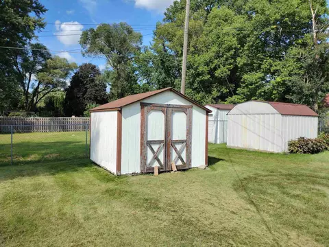 Exterior - 312 E 11th St, Pecatonica, IL 61063 photo 4 of 4