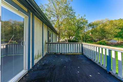 Exterior - 803 Main St, Maple Park, IL 60151 photo 9 of 10