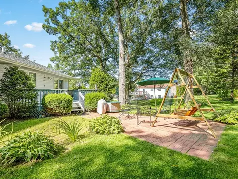 Exterior - 572 Baintree Rd, Lake Summerset, IL 61019 photo 9 of 13