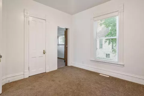 2007 E State St, Rockford, IL 61104 photo 26