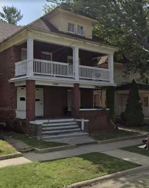 720-722 Locust St, Rockford, IL 61101
