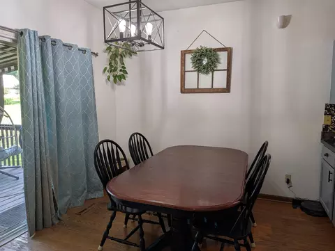 Dining - 1782 Darby Ln, Lake Summerset, IL 61019 photo 1 of 1