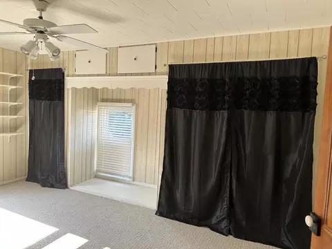 Bedroom - 638 W Ringold, Freeport, IL 61032 photo 9 of 9