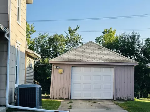 Other - 638 W Ringold, Freeport, IL 61032 photo 1 of 6