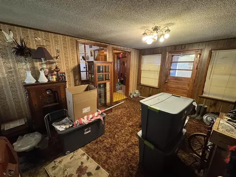 114 E Claremont St, Lanark, IL 61046 photo 16