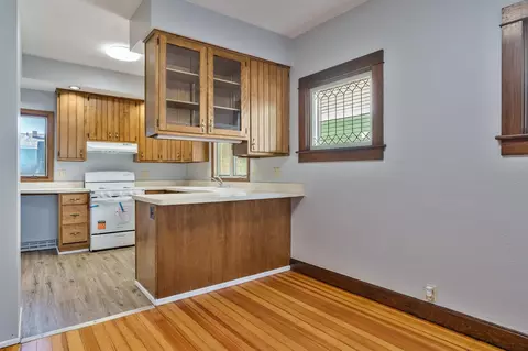 Kitchen - 103 E Roosevelt St, Freeport, IL 61032 photo 1 of 4