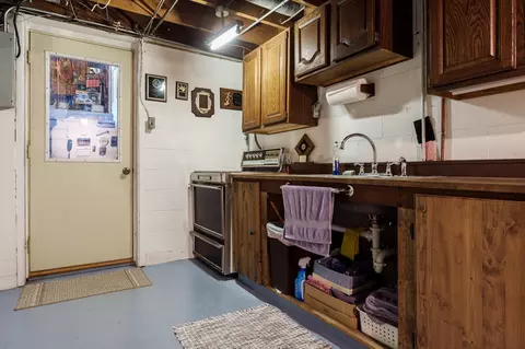 Kitchen - 3709 Renfro Rd, Cherry Valley, IL 61016 photo 6 of 6