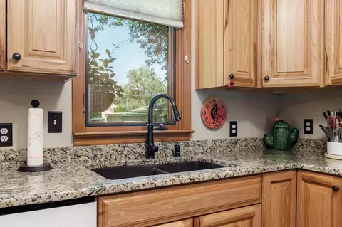 Kitchen - 3709 Renfro Rd, Cherry Valley, IL 61016 photo 5 of 6