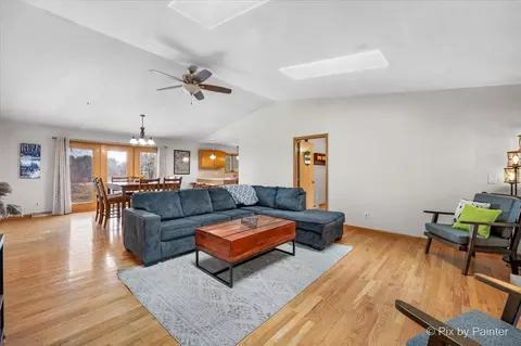 Living - 4-176 Misty Ct, Lanark, IL 61046 photo 2 of 2