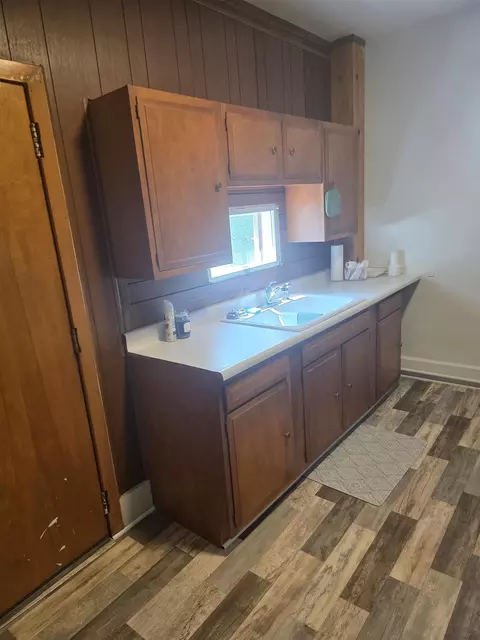 Kitchen - 1110 S Oak, Freeport, IL 61032 photo 3 of 4