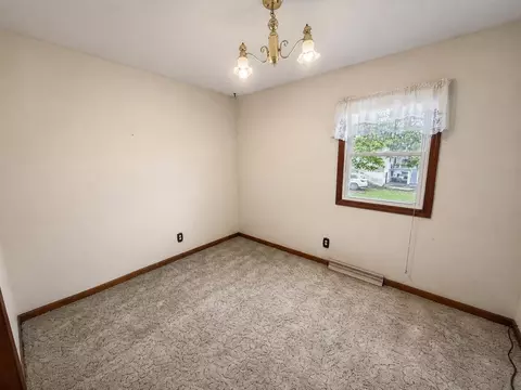 Bedroom - 437 E 11th St, Pecatonica, IL 61063 photo 6 of 8