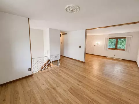 Living - 437 E 11th St, Pecatonica, IL 61063 photo 5 of 8