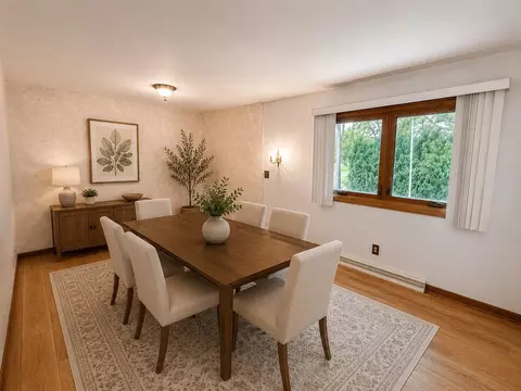 Dining - 437 E 11th St, Pecatonica, IL 61063 photo 1 of 2