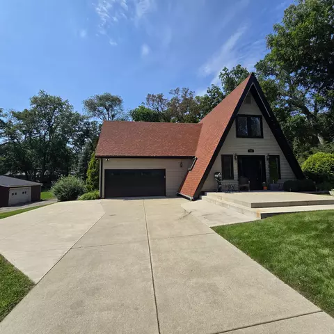 Exterior - 712 Westmore Rd, Davis, IL 61019 photo 9 of 10