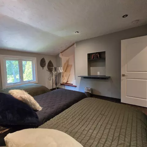 Bedroom - 712 Westmore Rd, Davis, IL 61019 photo 4 of 6