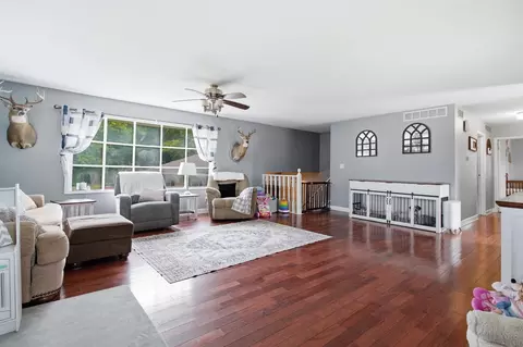 Other - 648 Alamo Dr, Freeport, IL 61032 photo 2 of 7