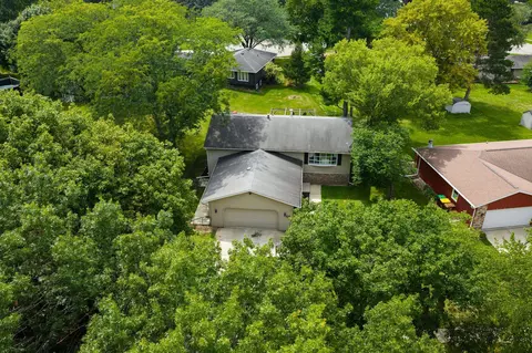 View/Area - 648 Alamo Dr, Freeport, IL 61032 photo 2 of 3