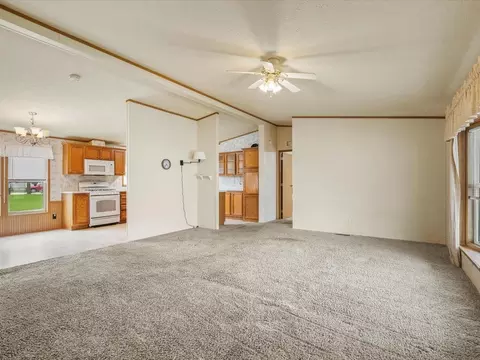 Living - 2134 Iris Ave, Belvidere, IL 61008 photo 1 of 3