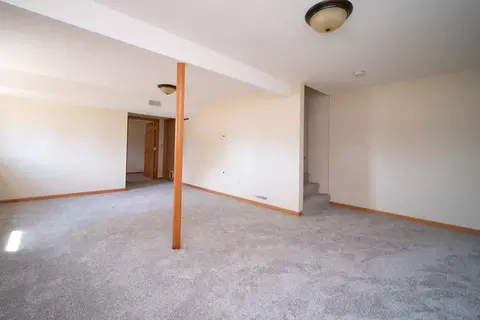 Living - 623 Valley View Dr, Pecatonica, IL 61063 photo 4 of 6