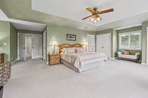 Bedroom - 44 E Point Dr, Galena, IL 61036 photo 6 of 8