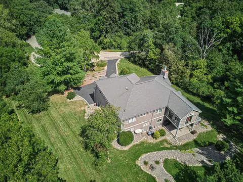 View/Area - 44 E Point Dr, Galena, IL 61036 photo 3 of 5