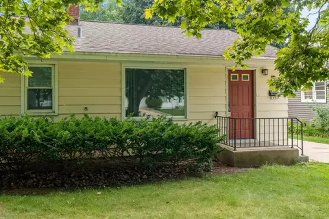 Exterior - 1507 Gorham Pl, Rockford, IL 61107 photo 3 of 4