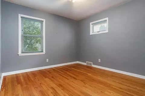 Bedroom - 1507 Gorham Pl, Rockford, IL 61107 photo 3 of 6