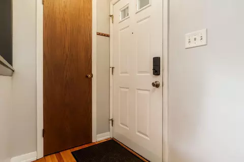 Entry Way - 1507 Gorham Pl, Rockford, IL 61107 photo 1 of 1
