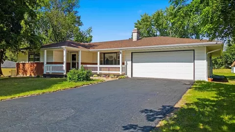 2656 Sierra Dr, Rockford, IL 61109