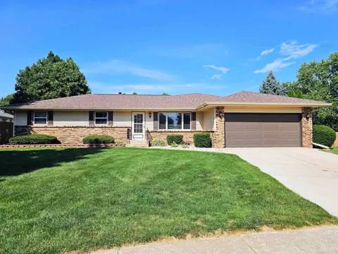 5718 Settlers Close Close, Loves Park, IL 61111
