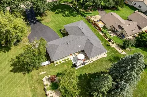 View/Area - 12632 N Gate Rd, Roscoe, IL 61073 photo 1 of 10