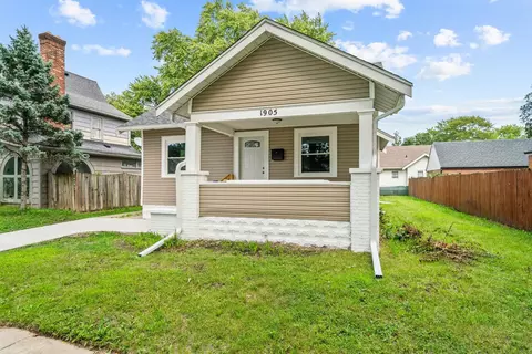 1905 Hancock St, Rockford, IL 61103
