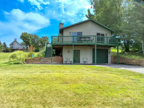 Exterior - 4-23 R Grandview, Lanark, IL 61046 photo 10 of 11