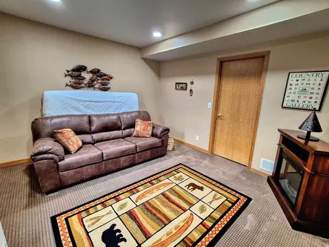 Bedroom - 4-23 R Grandview, Lanark, IL 61046 photo 5 of 6
