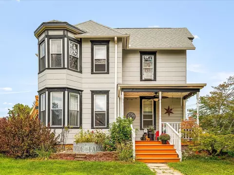 133 E High Ave, Stockton, IL 61085