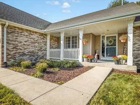 Exterior - 6783 N Summit Dr, Byron, IL 61010 photo 4 of 11